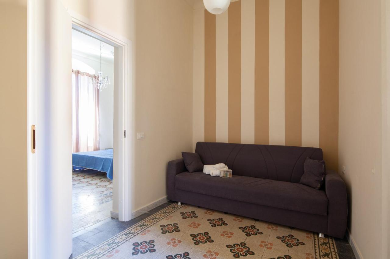 Rent Rooms La Spezia Buitenkant foto
