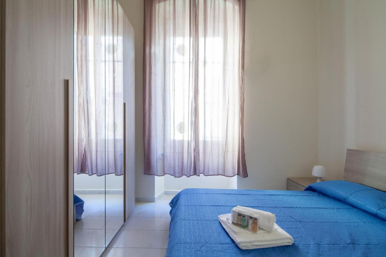 Rent Rooms La Spezia Buitenkant foto